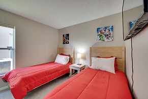 Kissimmee Getaway w/ Pool ~ 7 Mi to Disney!