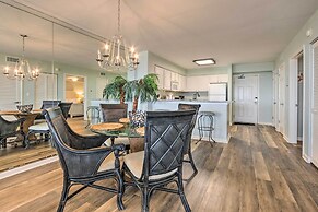 High-rise Destin Condo w/ Balcony + Pool View
