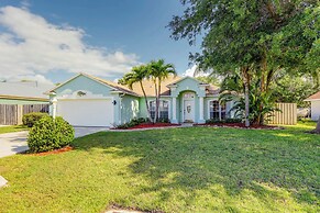 Inviting Jensen Beach Home w/ Screened-in Patio!