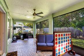 Inviting Jensen Beach Home w/ Screened-in Patio!