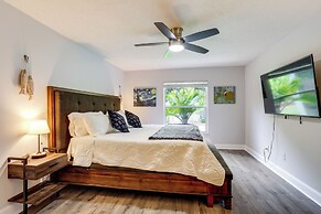 Inviting Jensen Beach Home w/ Screened-in Patio!