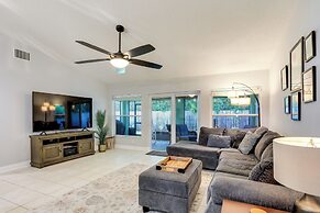 Inviting Jensen Beach Home w/ Screened-in Patio!