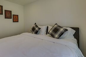 East Tampa Getaway - 5 Mi to Amalie Arena!