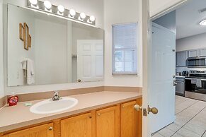 Kissimmee Home w/ Pool Access ~ 9 Mi to Disney!