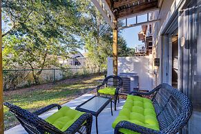 Kissimmee Home w/ Pool Access ~ 9 Mi to Disney!