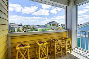 3 Mi to Disney: Home w/ Hot Tub in Margaritaville!