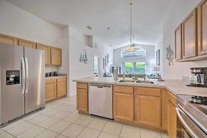 Pool + Lanai: Emerald Isle Resort Home!