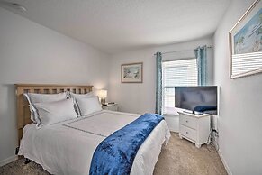 Pool + Lanai: Emerald Isle Resort Home!