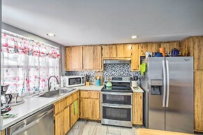 Heated Pool + Lanai: Matlacha Isles Getaway