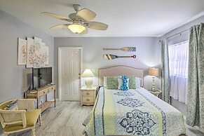 Heated Pool + Lanai: Matlacha Isles Getaway