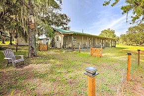 Lakeside Crescent City Cottage: Boat + Dock!