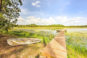 Lakeside Crescent City Cottage: Boat + Dock!