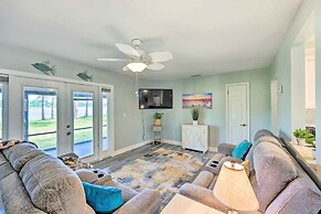 Lakeside Crescent City Cottage: Boat + Dock!