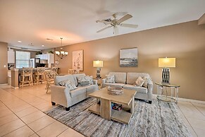 Marco Island Condo w/ Shared Pool & Hot Tub!