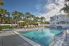 Marco Island Condo w/ Shared Pool & Hot Tub!