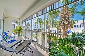 Marco Island Condo w/ Shared Pool & Hot Tub!