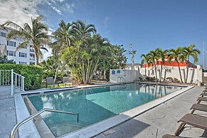 Marco Island Condo w/ Shared Pool & Hot Tub!