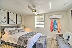 Madeira Beach Studio w/ Easy Access to Shore!