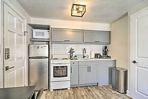 Madeira Beach Studio w/ Easy Access to Shore!