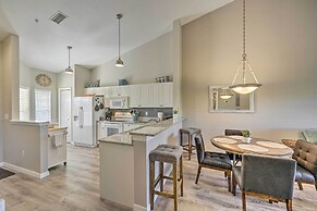 Luxe Top-floor Condo in Beautiful Lely Resort