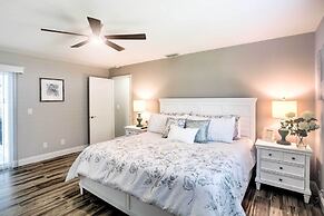 Naples Home w/ Lanai & Pool Near Vanderbilt Beach!