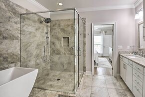 Miramar Beach Townhome w/ Balcony Near Ocean!