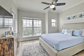 Miramar Beach Townhome w/ Balcony Near Ocean!
