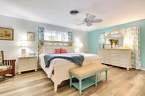 Walk to Lakes! Tropical Escape in Mount Dora