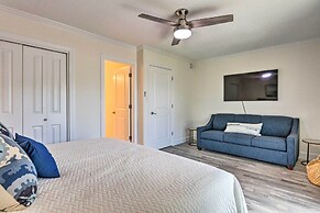 Modern Miramar Beach Townhome, Walk to Ocean!