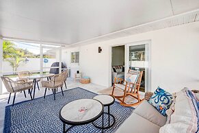 Naples Vacation Home: Private Pool + Hot Tub!