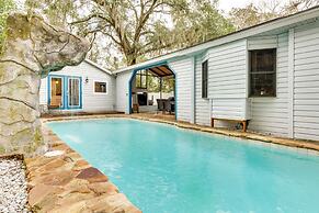 Mt Dora Couple's Retreat w/ Shared Pool!