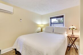 Mt Dora Couple's Retreat w/ Shared Pool!