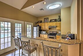 Modern Condo w/ Pool: 4 Mi to Clearwater Beach!