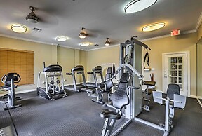 Modern Condo w/ Pool: 4 Mi to Clearwater Beach!