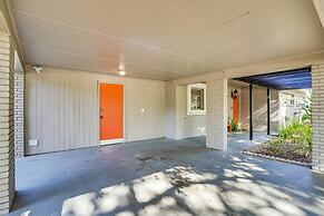 Modern Lakeland Vacation Rental: Patio & BBQ Grill