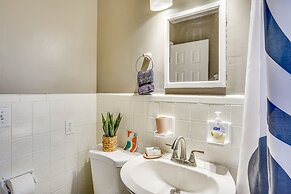 Modern Lakeland Vacation Rental: Patio & BBQ Grill