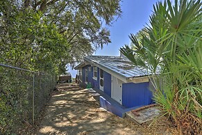 Peaceful Escape w/ Boat Dock on Lake Talquin!