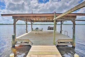 Picturesque Retreat on St Johns River + Docks