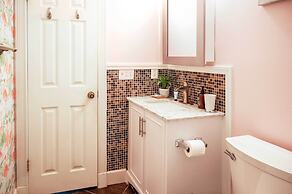 Coastal Bonita Shores Holiday Home Near Beach!