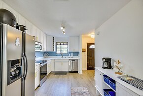 New Smyrna Beach Vacation Rental < 1/2 Mi to Beach