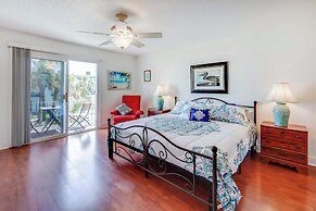 Oceanfront Ormond Beach Condo: Patio, Pool Access!