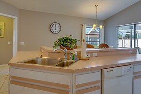 Port Charlotte Home w/ Pool - 8 Mi to Beaches!