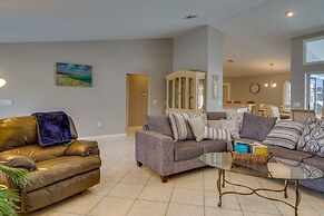 Port Charlotte Home w/ Pool - 8 Mi to Beaches!