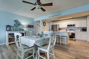 Pensacola Beach Vacation Rental w/ Private Balcony