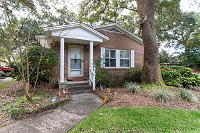 Quiet Condo ~ 10 Mi to Dtwn Pensacola