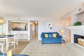 Beachfront New Smyrna Condo: 1 Mi to Flagler Ave
