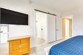 Beachfront New Smyrna Condo: 1 Mi to Flagler Ave