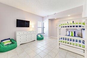 Beachfront New Smyrna Condo: 1 Mi to Flagler Ave