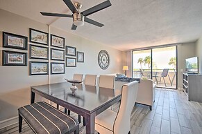 Relaxing Hudson Condo Steps From the Pool!