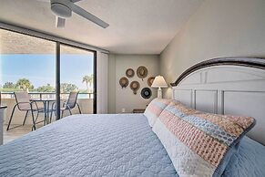 Relaxing Hudson Condo Steps From the Pool!